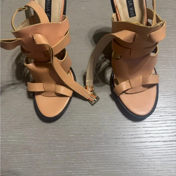 Izabella Rue Tan Strappy Sandals - Picture 3 of 3